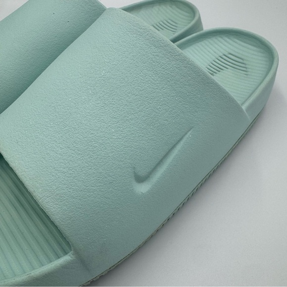 Nike Calm Slide/Sandals ~Jade Ice Women’s Size 6 - Picture 2 of 11